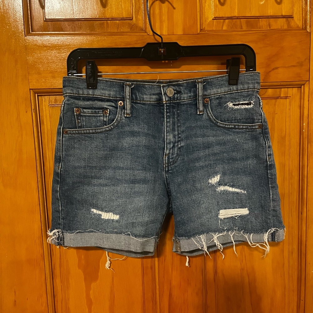 Gap mid rise denim shorts